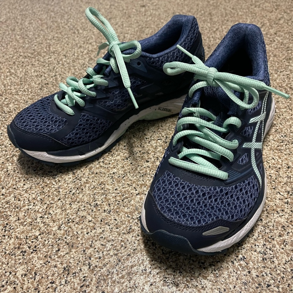 ASICS barely worn sneakers